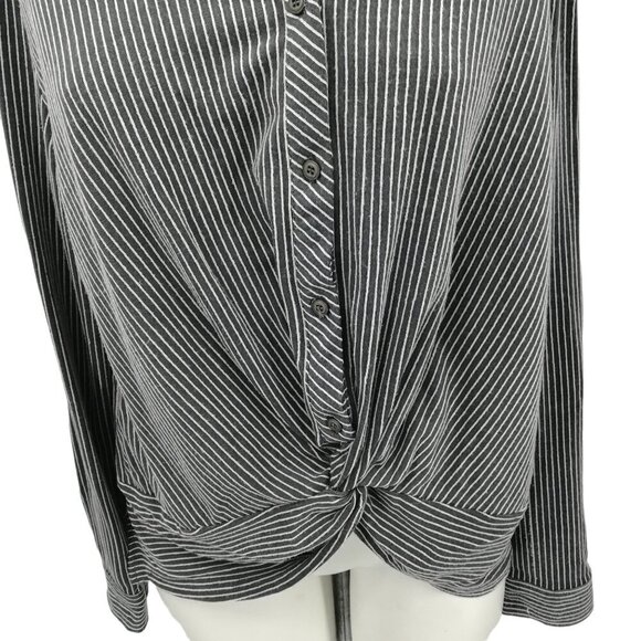 Paper Crane Gray Striped Popover Knot Front Long Sleeve Top Size M Blouse Urban - Picture 7 of 13